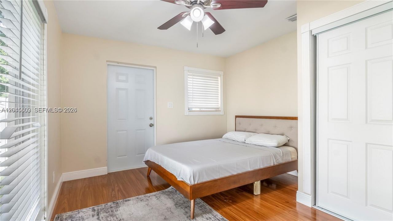 5211 NE 17th Ave, Fort Lauderdale, FL 33334 Photo