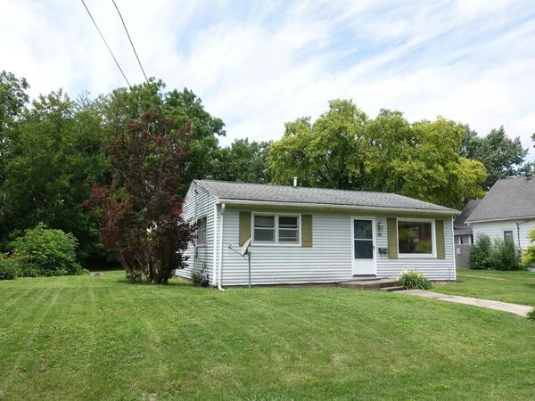 792 DAY Street, Galesburg, IL 61401
