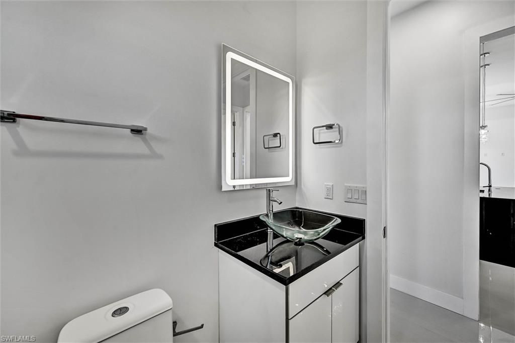 1717 Chiquita Blvd N, Cape Coral, FL 33993 Photo