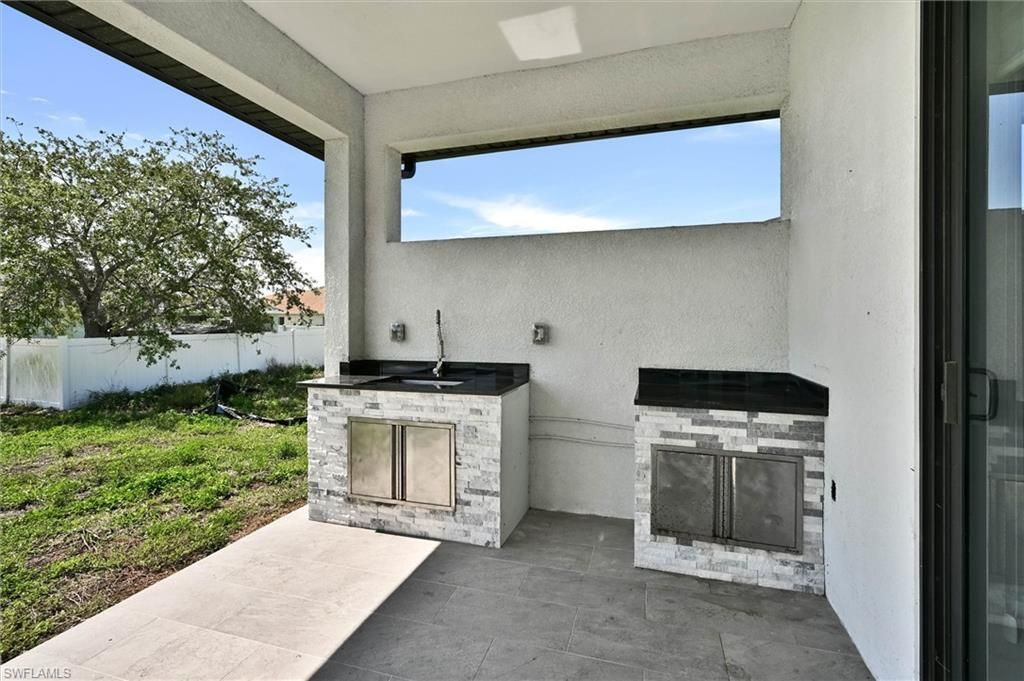 1717 Chiquita Blvd N, Cape Coral, FL 33993 Photo