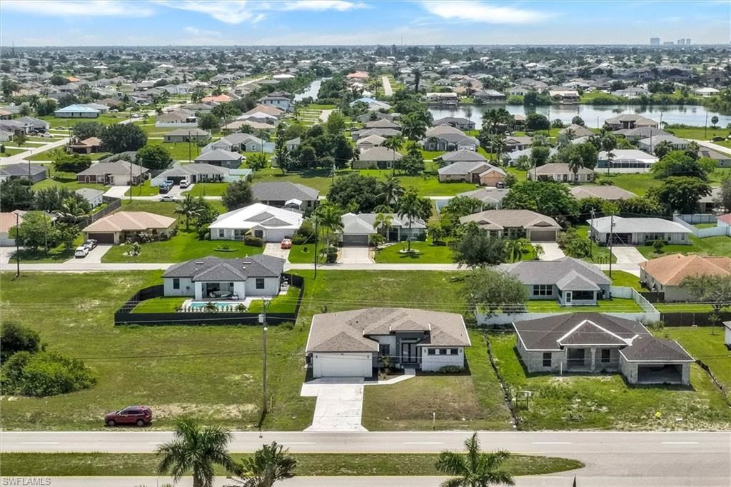 1717 Chiquita Blvd N, Cape Coral, FL 33993 Photo