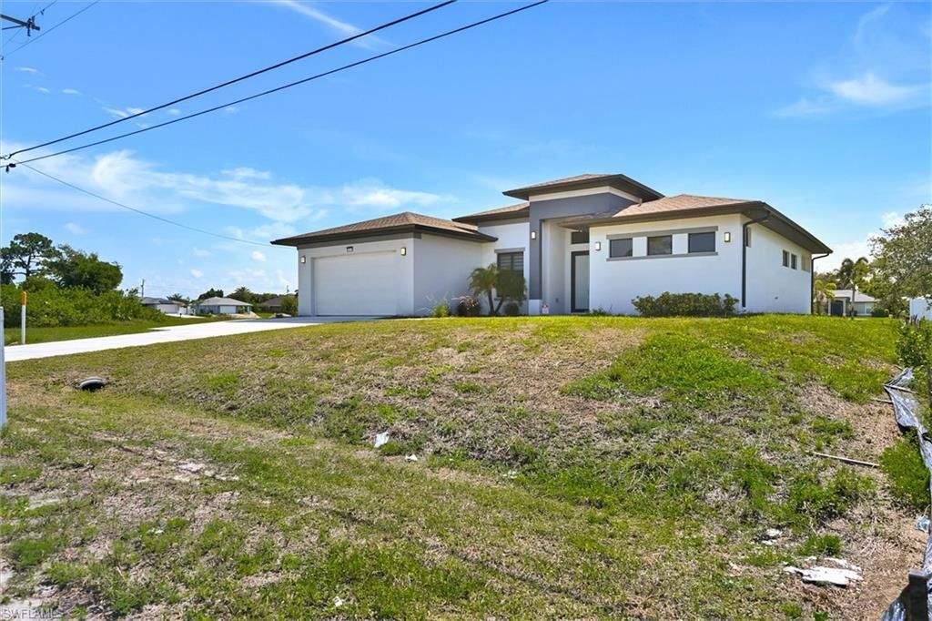 1717 Chiquita Blvd N, Cape Coral, FL 33993 Photo