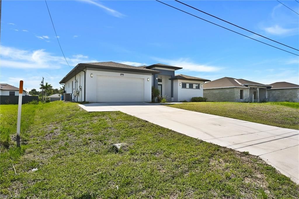 1717 Chiquita Blvd N, Cape Coral, FL 33993 Photo
