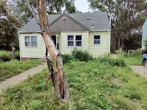 224 S Leonard St., Sioux City, IA 51103