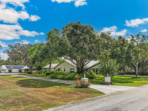7565 CASTLE DRIVE , SARASOTA, FL 34240
