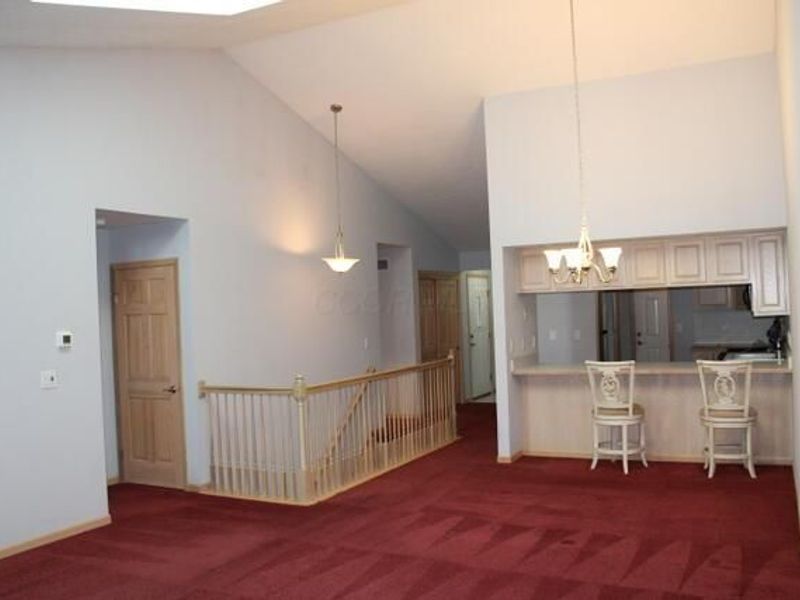 175 Hanover Court , Delaware, OH 43015 Photo 2