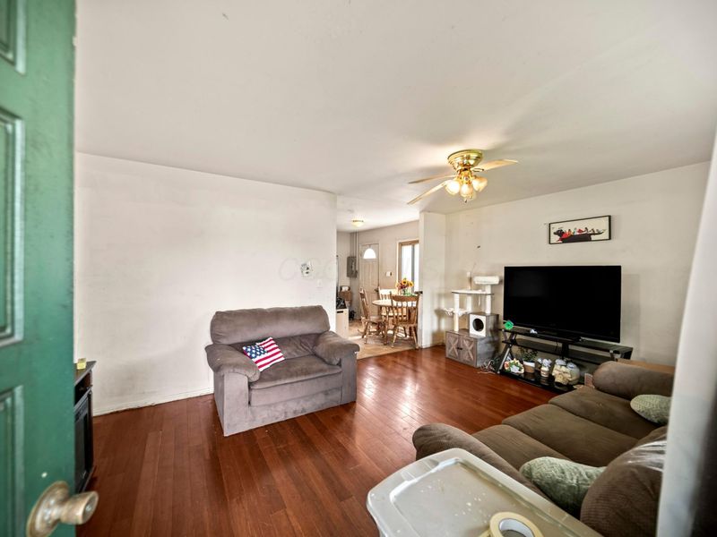 7418 Wollam Avenue , Reynoldsburg, OH 43068 Photo 4