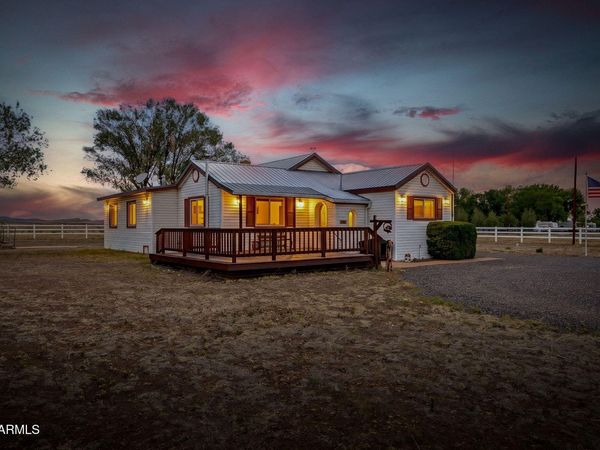 260 W Main Street, Springerville, AZ 85938