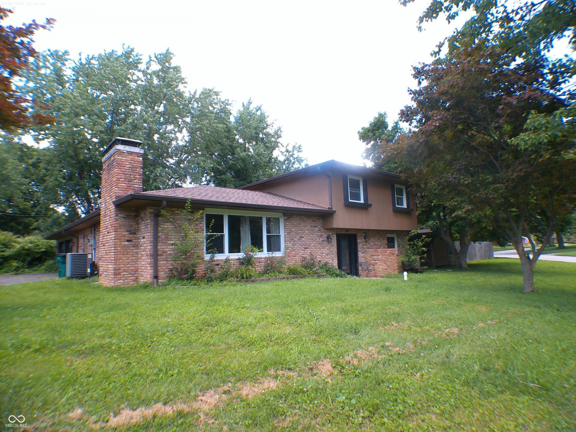 1120 Hillview Drive, Franklin, IN 46131 Main Photo