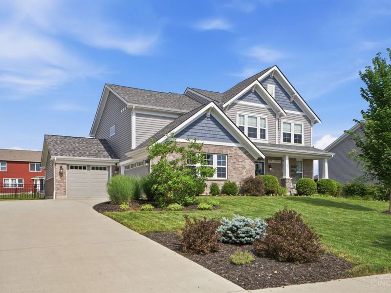 2716 Renaissance Boulevard, Middletown, OH 45005 Photo 3