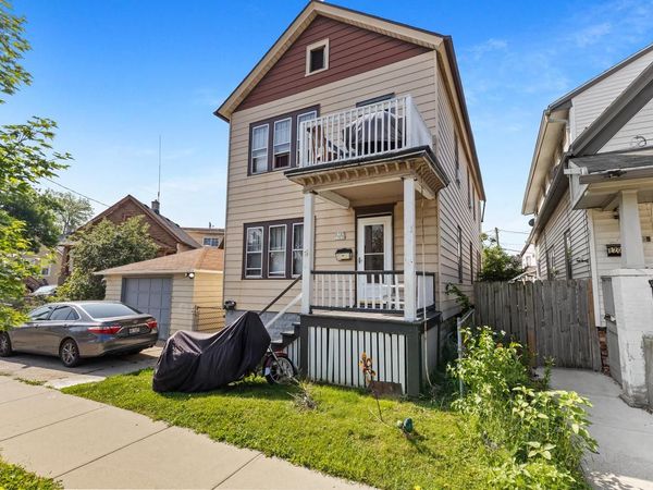 1707 W Burnham STREET, Milwaukee, WI 53204