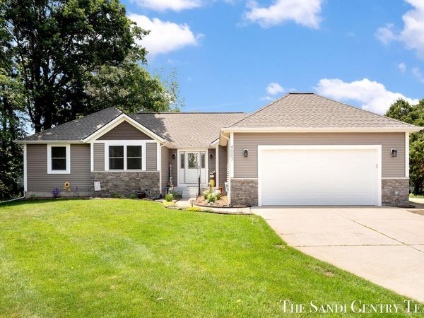 4007 Meadow Lane, Muskegon, MI 49444