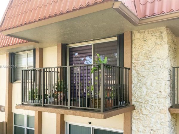 10501 SW 108th Ave , Unit 209, Miami, FL 33176