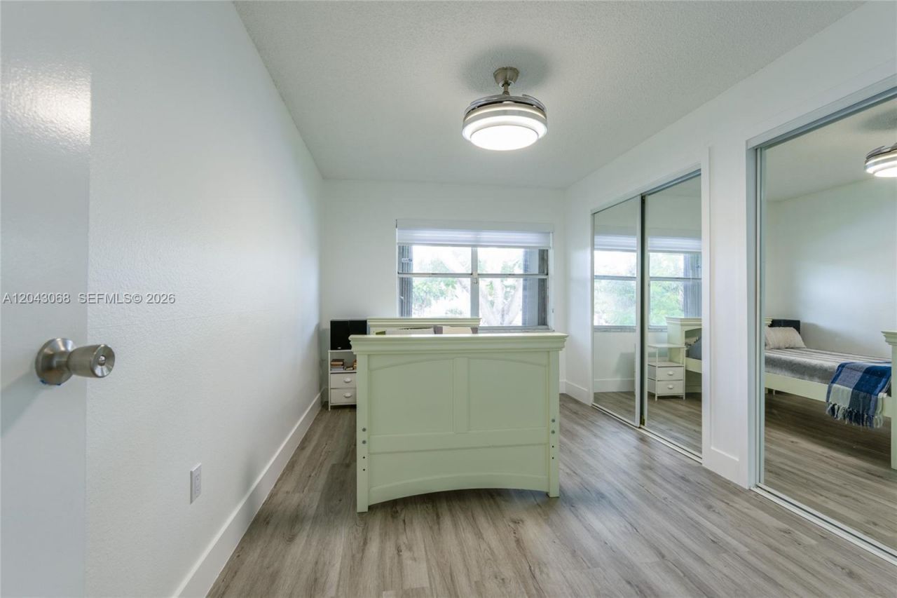 10501 SW 108th Ave , Unit 209, Miami, FL 33176 Photo