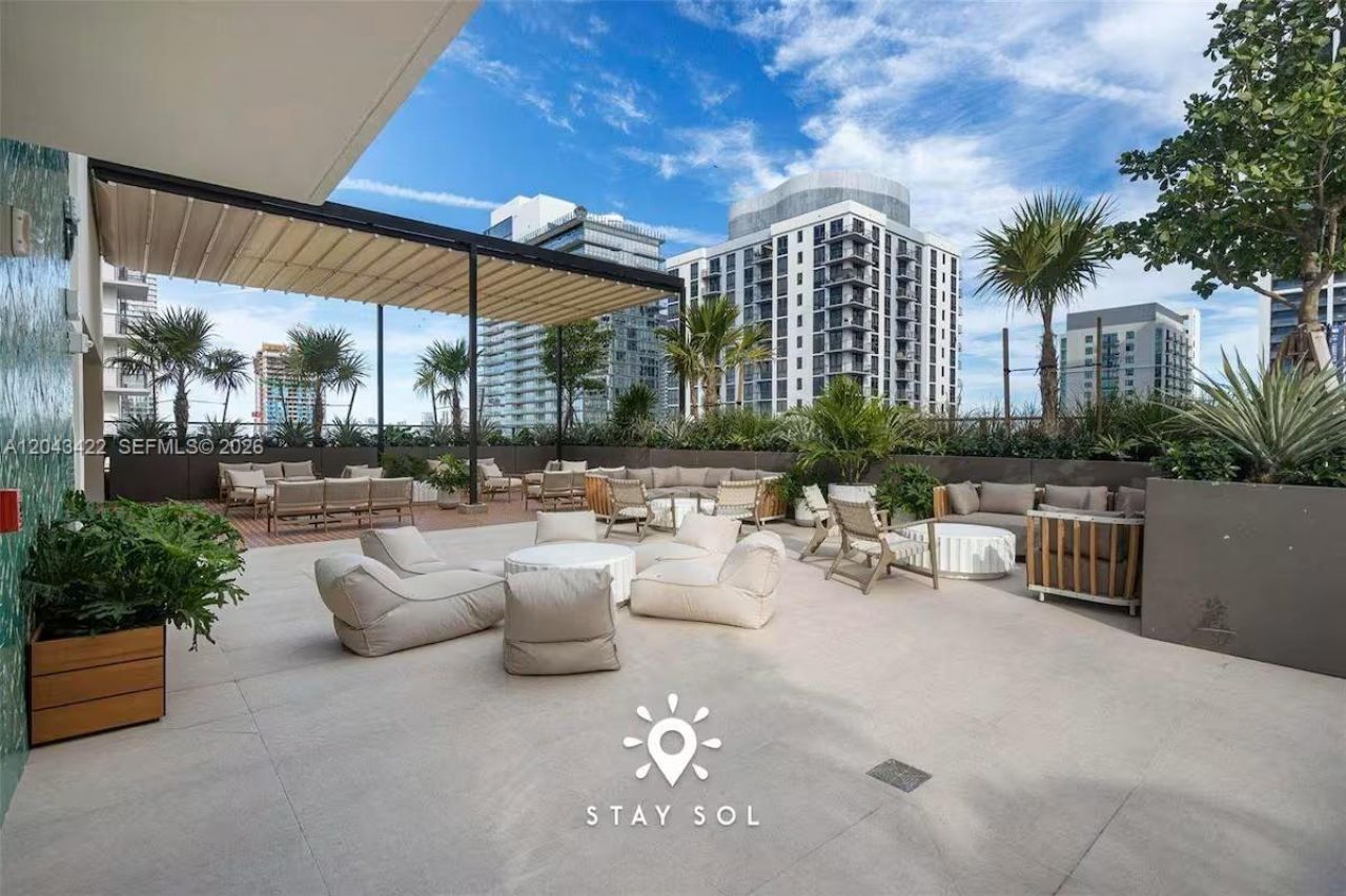 11 NE 6th St, Unit 1606, Miami, FL 33132 Photo