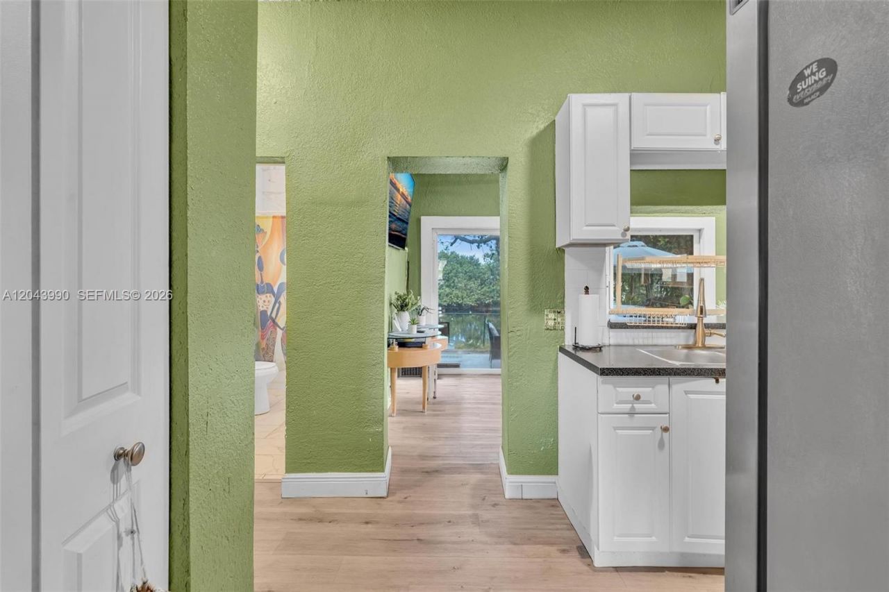 1800 NW 3rd Ct, Fort Lauderdale, FL 33311 Photo