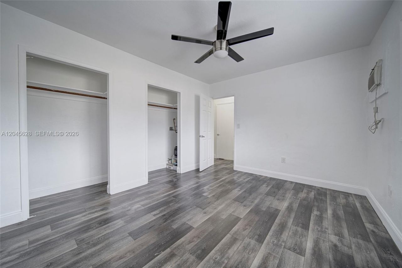 6565 Santona St , Unit B19, Coral Gables, FL 33146 Photo