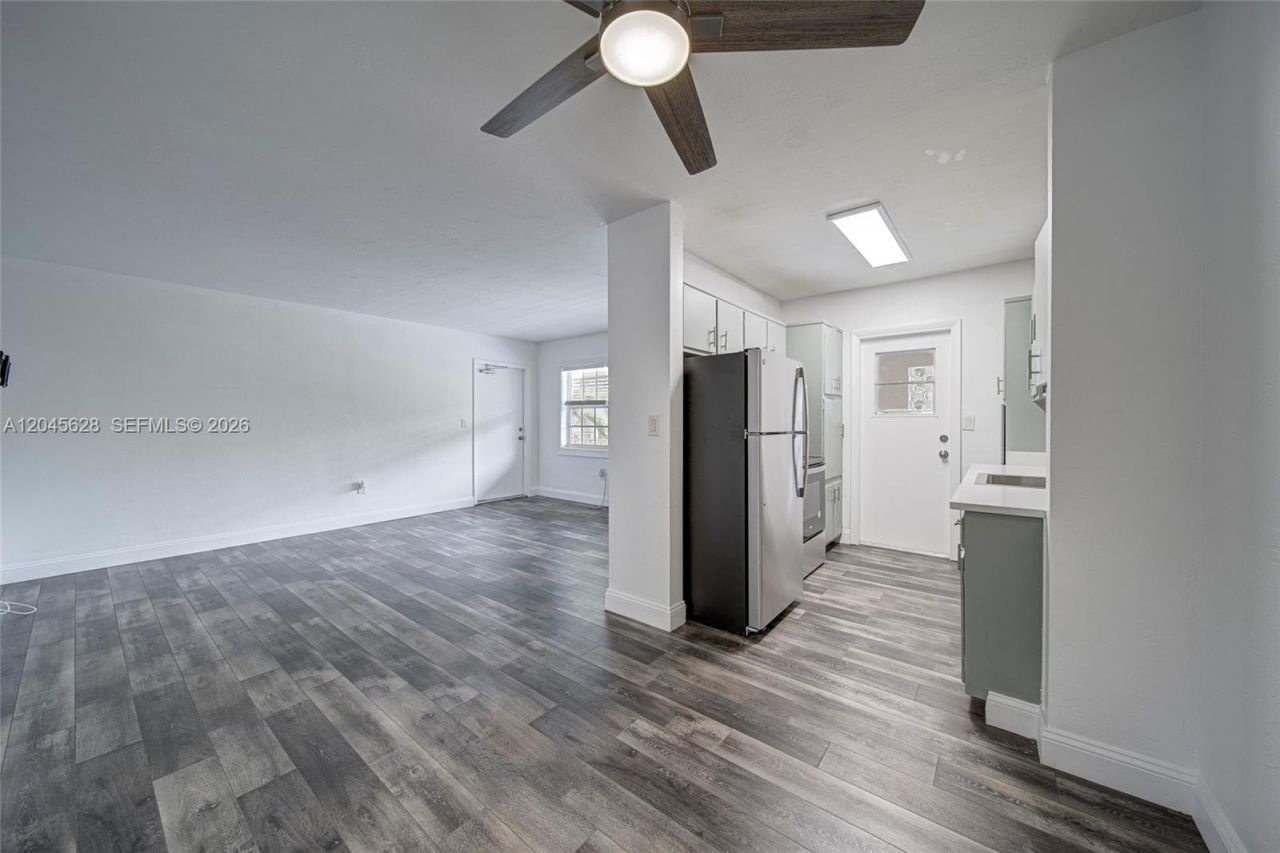 6565 Santona St , Unit B19, Coral Gables, FL 33146 Photo