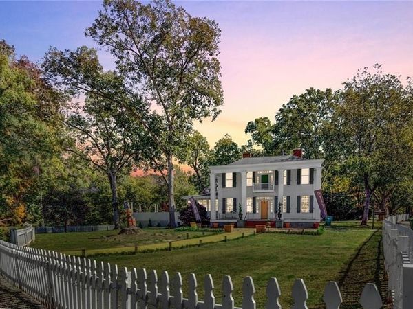 421 E Greene Street , Monticello, GA 31064