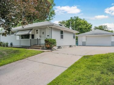 8807 Colfax Avenue S, Bloomington, MN 55420