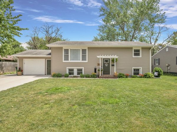 706 J Avenue, Milford, IA 51351