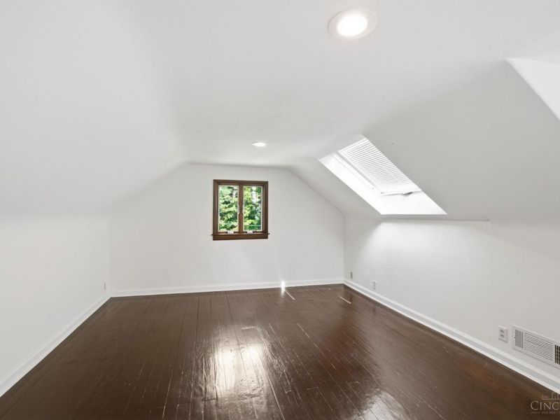 7767 Shawnee Run Road, Indian Hill, OH 45243 Photo 31