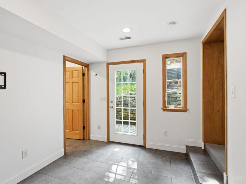 7767 Shawnee Run Road, Indian Hill, OH 45243 Photo 36