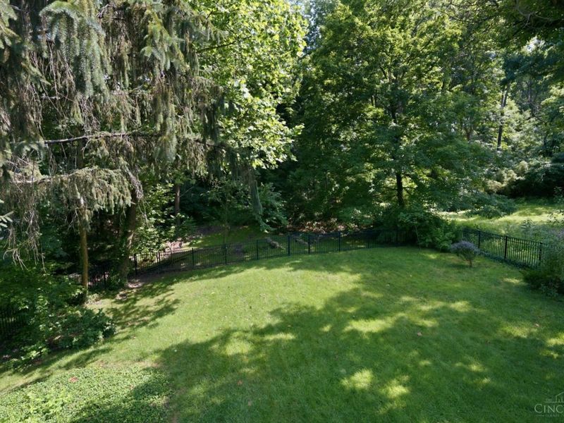 7767 Shawnee Run Road, Indian Hill, OH 45243 Photo 55