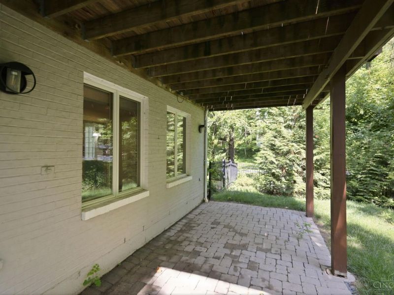 7767 Shawnee Run Road, Indian Hill, OH 45243 Photo 59