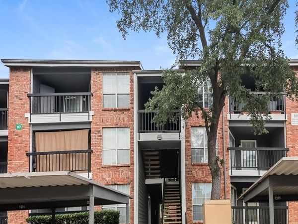 18333 Roehampton Drive, Unit 923, Dallas, TX 75252