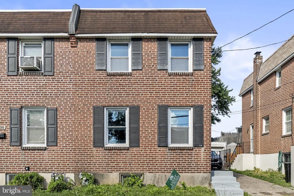 1240 HARDING DRIVE , HAVERTOWN, PA 19083