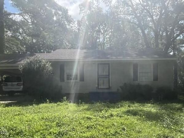 3258 Meadow Lane, Jackson, MS 39212