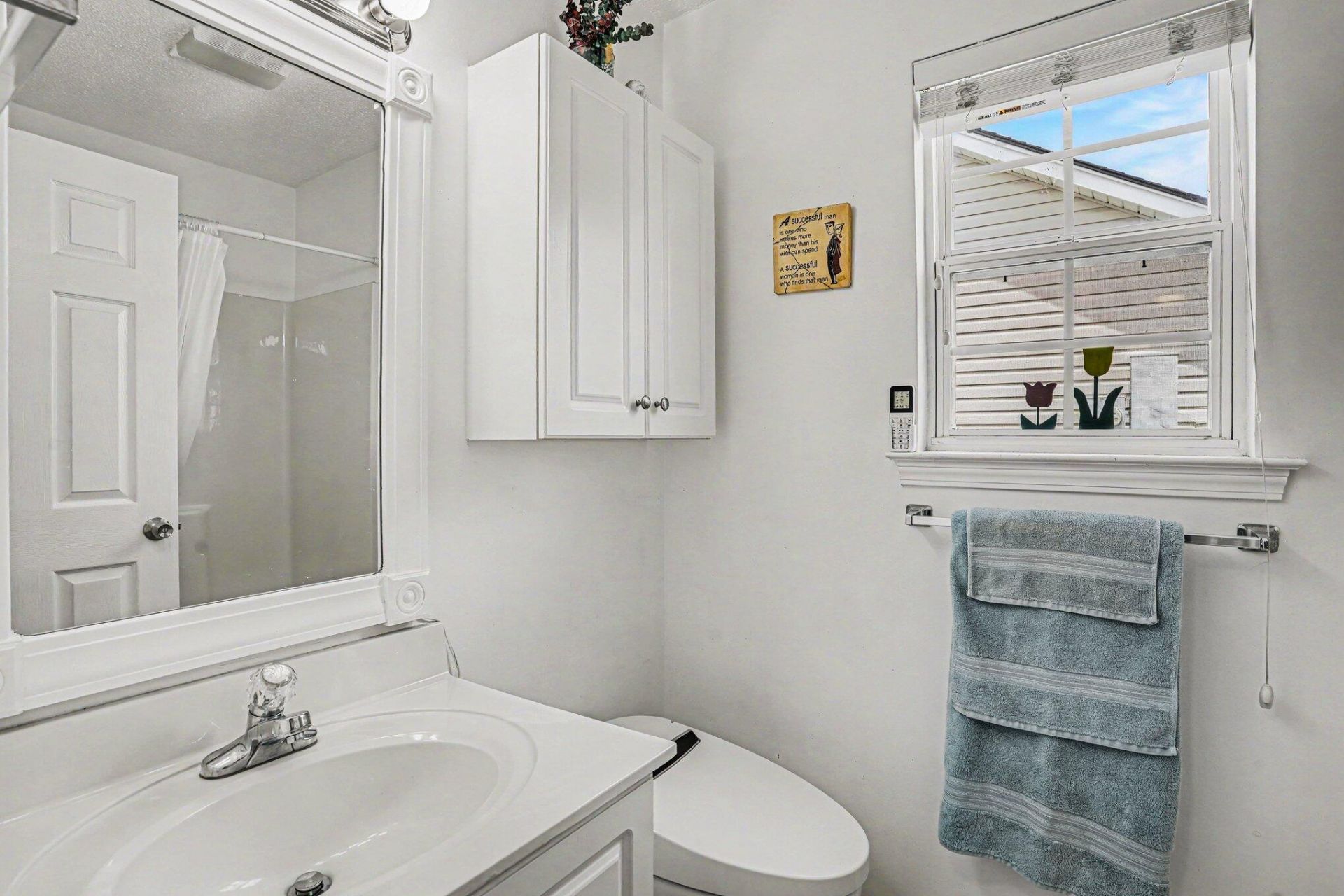 213 Lynco Lane Photo 24