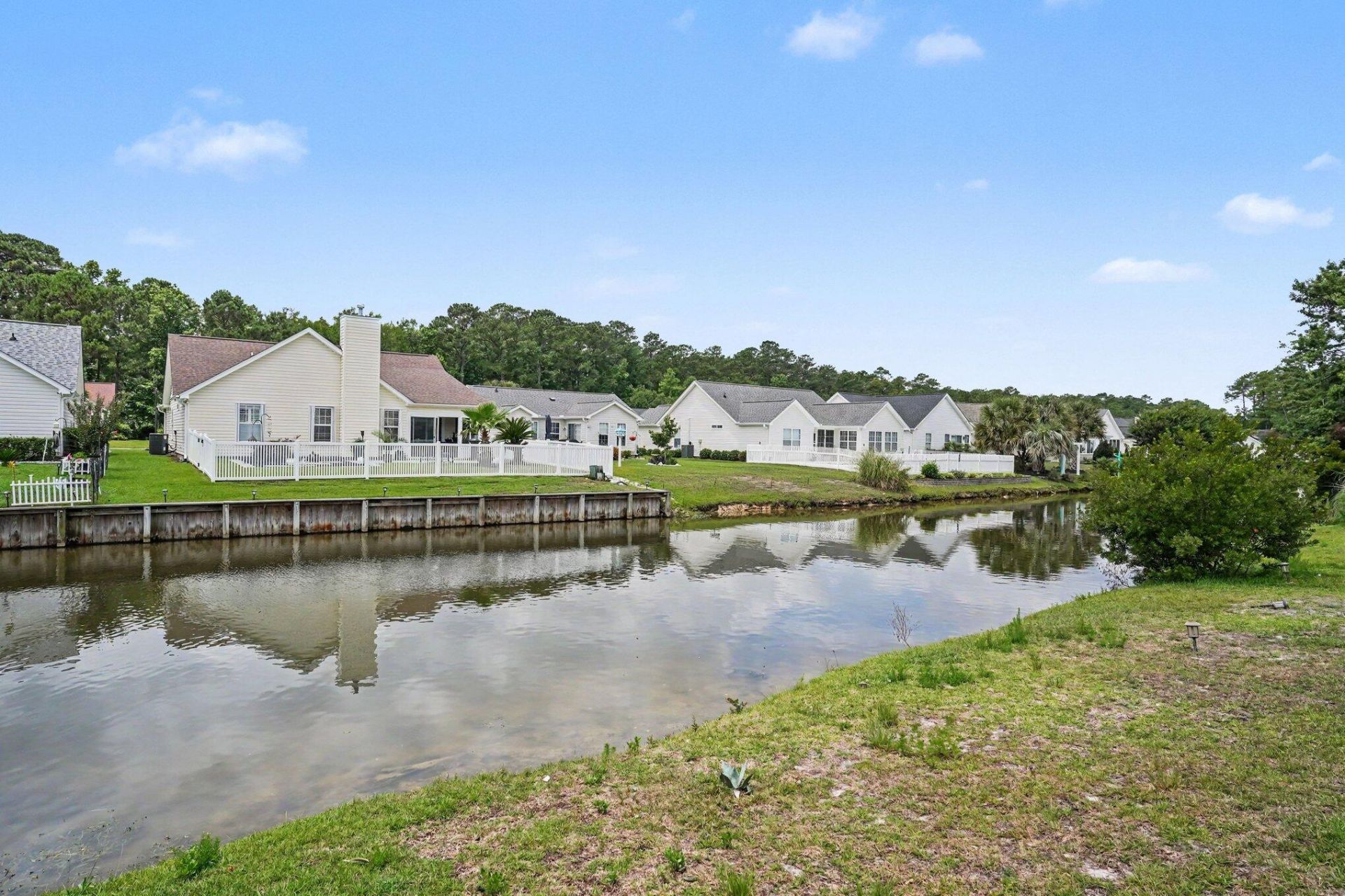 213 Lynco Lane Photo 28
