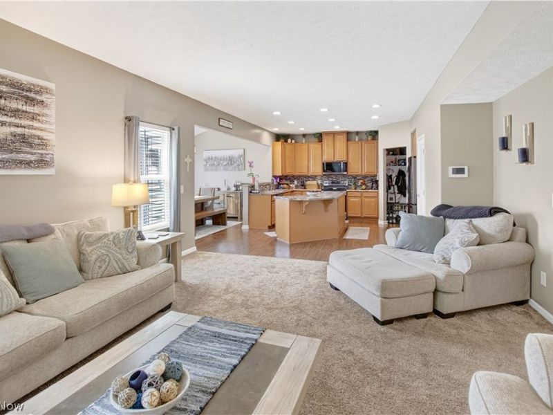 7326 Quails Nest Lane, North Ridgeville, OH 44039 Photo 14