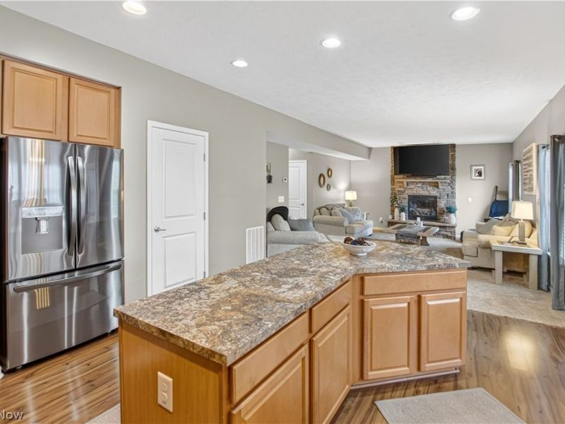 7326 Quails Nest Lane, North Ridgeville, OH 44039 Photo 8