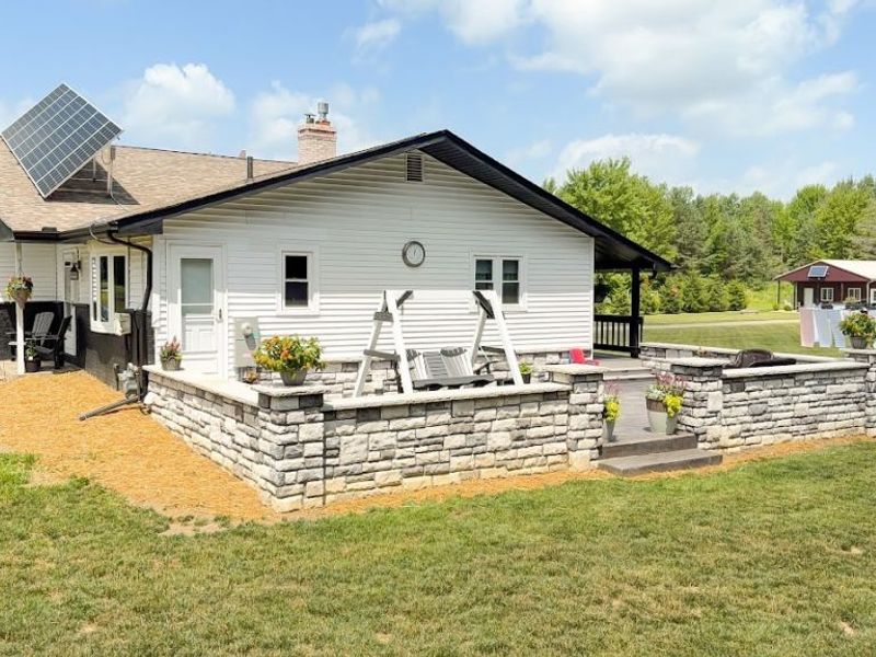 890 Bristol Champion Townline Road NE, Bristolville, OH 44402 Photo 2
