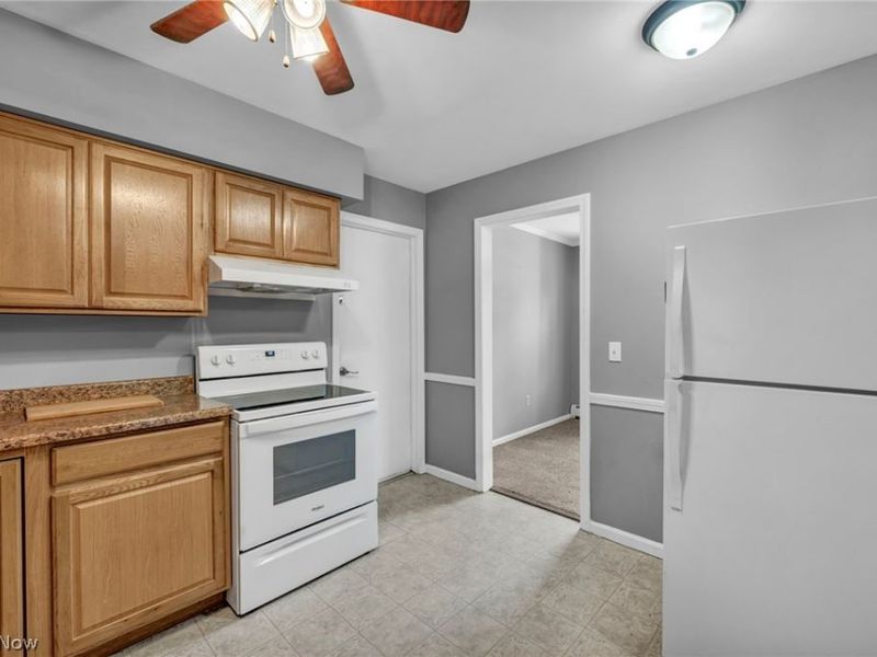 3 Meadowlawn Drive, Unit 3-22, Mentor, OH 44060 Photo 28