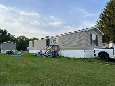 11809 pinewood, Wolcott, NY 14590