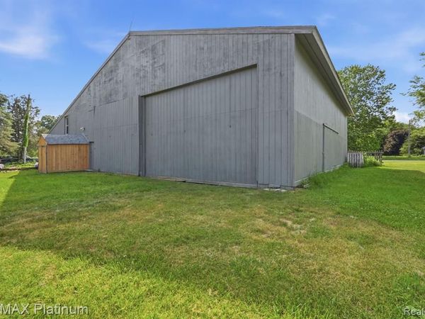 15921 W M 36, Unadilla Twp, MI 48169