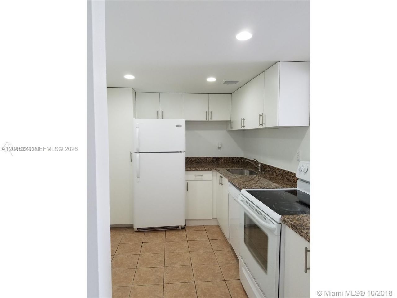 1800 Sans Souci Blvd, Unit 317, North Miami, FL 33181 Photo