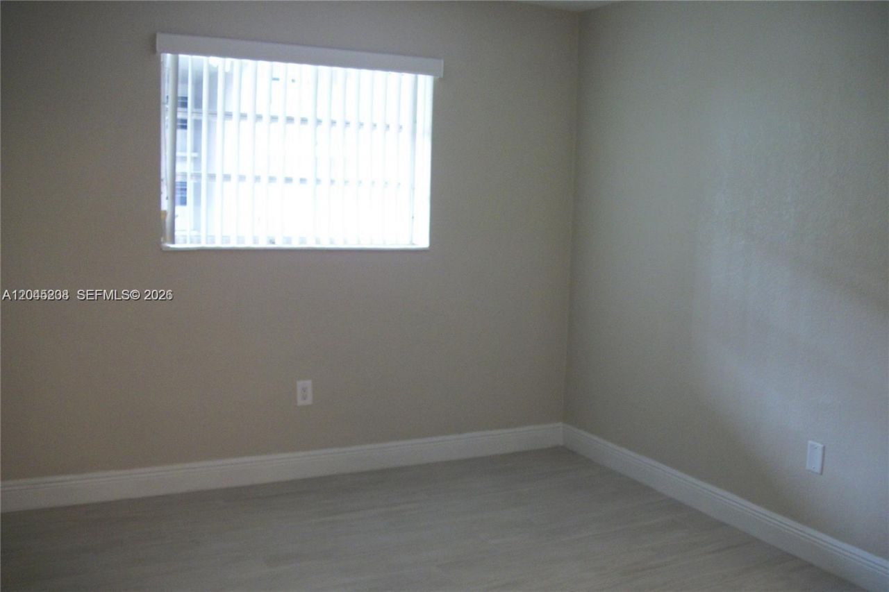 13900 Lake Placid Ct , Unit A24, Miami Lakes, FL 33014 Photo