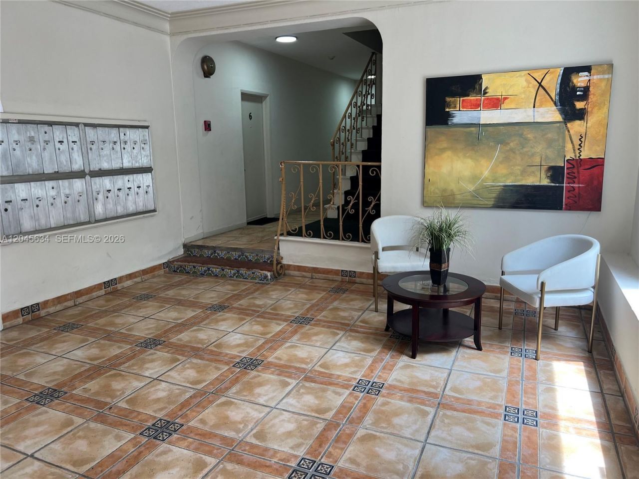 215 30th St, Unit 22, Miami Beach, FL 33140 Photo