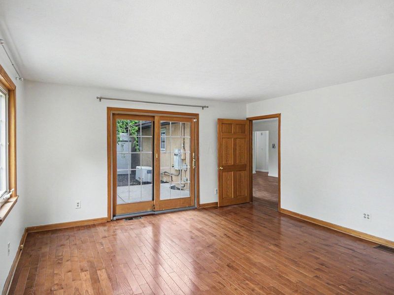 898 Havendale Drive , Columbus, OH 43220 Photo 5