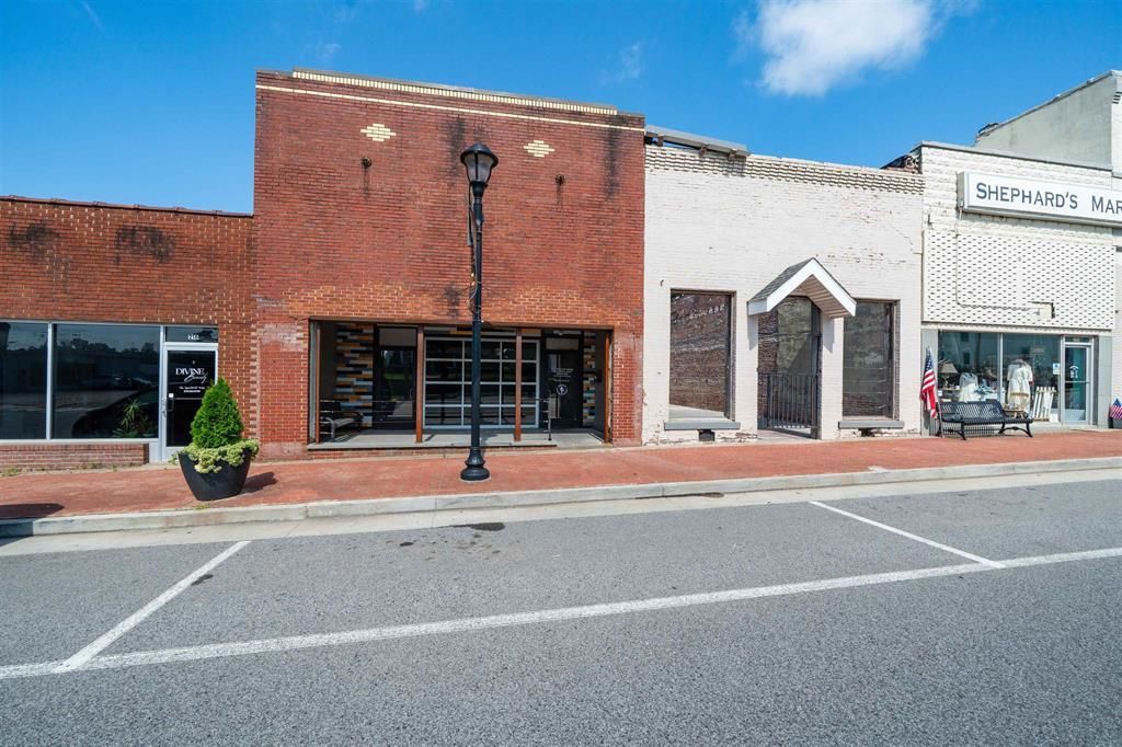 218 N Main Street, Beaver Dam, KY 42320 Main Photo