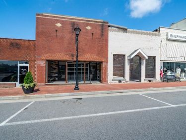 218 N Main Street, Beaver Dam, KY 42320