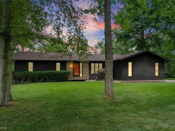 409 Whittlesey Drive , Tallmadge, OH 44278