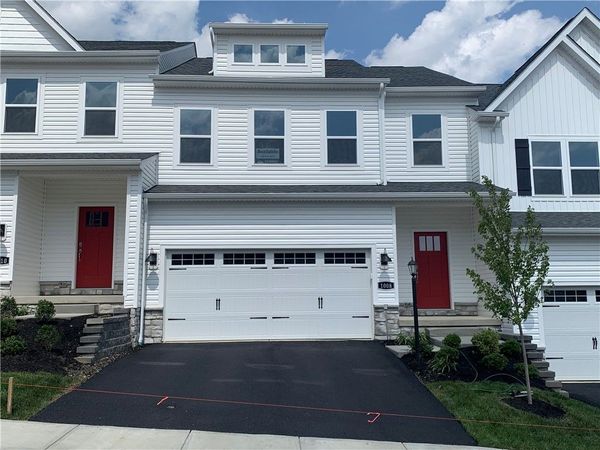 1008 Madisyn Lane, Valencia, PA 16059