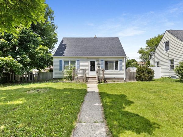 5675 N 58th STREET, Milwaukee, WI 53218