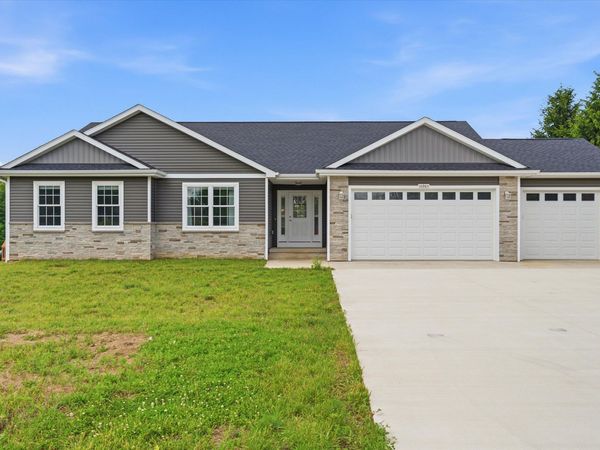 10985 Phal Road, Grass Lake, MI 49240